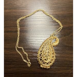 Vtg 70's Gold PAISLEY Filigree Viviane Woodard Pendant Perfume Locket Necklace!